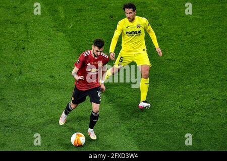 DANZIG, POLEN - 26. MAI: Bruno Fernandes von Manchester United und Dani Parejo von Villarreal CF beim UEFA Europa League Finale zwischen Villarreal CF und Manchester United im Stadion Energa Danzig am 26. Mai 2021 in Danzig, Polen (Foto: Pablo Morano/Orange Picles) Stockfoto