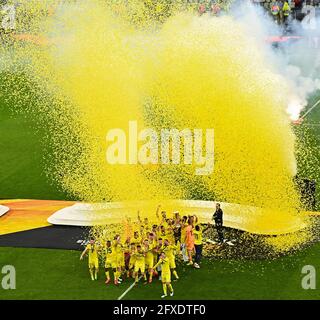 Danzig, Polen. Mai 2021. Die Spieler von Villarreal feiern das Finale der UEFA Europa League zwischen Villarreal CF und Manchester United in Danzig, Polen, am 26. Mai 2021. Quelle: Lukasz Laskowski/Xinhua/Alamy Live News Stockfoto