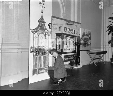 Comic-Ausstellung im Stedelijk Museum, 13. Februar 1962, Museen, Niederlande, 20. Jahrhundert Presseagentur Foto, Nachrichten zu erinnern, Dokumentarfilm, historische Fotografie 1945-1990, visuelle Geschichten, Menschliche Geschichte des zwanzigsten Jahrhunderts, Momente in der Zeit festzuhalten Stockfoto