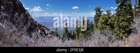 Wasatch Front Mount Olympus Peak Wanderweg inspirierende Aussichten im Frühling über Bonneville Shoreline, Rocky Mountains, Salt Lake City, Utah. Usa Stockfoto