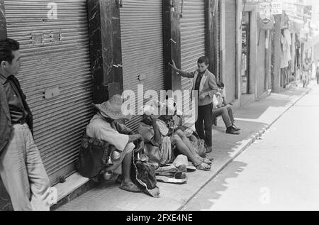 Tanger (Marokko). Nummer 27 Schlangenbeschwörer, Nummer 28.29. Kashbah, 9. August 1967, Kashbahs, Niederlande, 20. Jahrhundert Presseagentur Foto, Nachrichten zu erinnern, Dokumentarfilm, historische Fotografie 1945-1990, visuelle Geschichten, Menschliche Geschichte des zwanzigsten Jahrhunderts, Momente in der Zeit festzuhalten Stockfoto