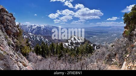 Wasatch Front Mount Olympus Peak Wanderweg inspirierende Aussichten im Frühling über Bonneville Shoreline, Rocky Mountains, Salt Lake City, Utah. Usa Stockfoto