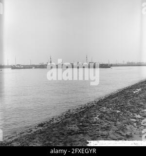 Terneuzen alte Schleuse, Grabungskanal von Gent nach Terneuzen, Arbeit, 30. Januar 1964, Arbeit, Kanäle, Niederlande, Foto der Presseagentur des 20. Jahrhunderts, Nachrichten zum erinnern, Dokumentarfilm, historische Fotografie 1945-1990, visuelle Geschichten, Menschliche Geschichte des zwanzigsten Jahrhunderts, Momente in der Zeit festzuhalten Stockfoto