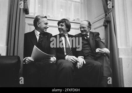 Unterhaus, Minister Korthals Altes, Nijpels und Minister Rietkerk (von links nach rechts), 6. November 1984, Politik, Niederlande, 20. Jahrhundert Presseagentur Foto, Nachrichten zu erinnern, Dokumentarfilm, historische Fotografie 1945-1990, visuelle Geschichten, Menschliche Geschichte des zwanzigsten Jahrhunderts, Momente in der Zeit festzuhalten Stockfoto