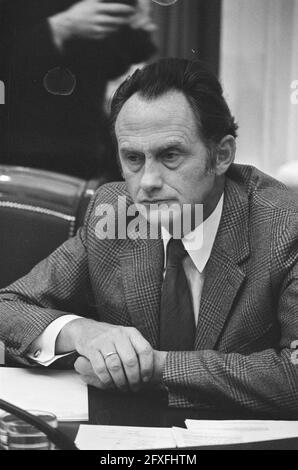 Gesetz des Unterhauses über Betriebsräte; Minister Boersma, Schlagzeilen, 17. Februar 1976, Politik, Niederlande, 20. Jahrhundert Presseagentur Foto, Nachrichten zu erinnern, Dokumentarfilm, historische Fotografie 1945-1990, visuelle Geschichten, Menschliche Geschichte des zwanzigsten Jahrhunderts, Momente in der Zeit festzuhalten Stockfoto