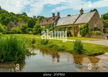 Fluss-Auge bei der oberen Schlachtung, Gloucestershire, England Stockfoto