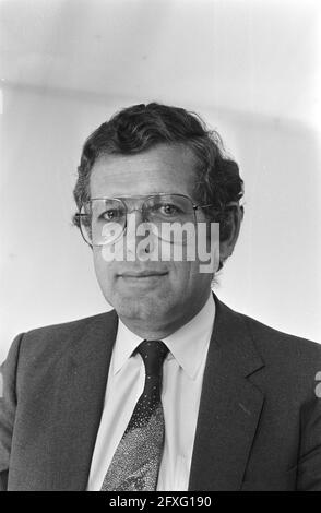 Van Houwelingen (CDA), Staatssekretär für Verteidigung, 23. September 1981, Verteidigung, Porträts, Staatssekretäre, Niederlande, Presseagentur des 20. Jahrhunderts, Foto, Nachrichten zu erinnern, Dokumentarfilm, historische Fotografie 1945-1990, visuelle Geschichten, Menschliche Geschichte des zwanzigsten Jahrhunderts, Momente in der Zeit festzuhalten Stockfoto