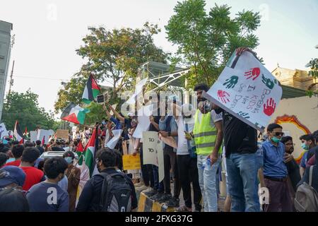 A-Pro Palestine Protestveranstaltung im Karachi Press Club während des Palästina- und Israel-Konflikts zeigen die pakistanischen Bürger ihre Unterstützung für Palästina. Stockfoto