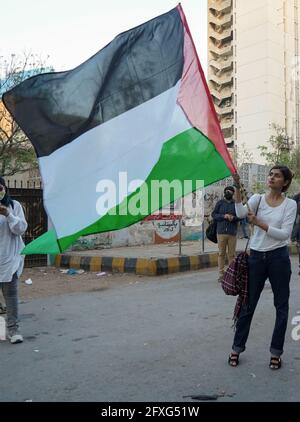 A-Pro Palestine Protestveranstaltung im Karachi Press Club während des Palästina- und Israel-Konflikts zeigen die pakistanischen Bürger ihre Unterstützung für Palästina. Stockfoto