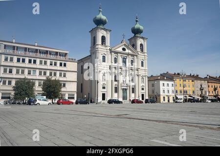 Gorizia, Italien. 21. Mai 2021. Panoramablick auf die Kirche von Sant'Ignazio im Stadtzentrum Stockfoto