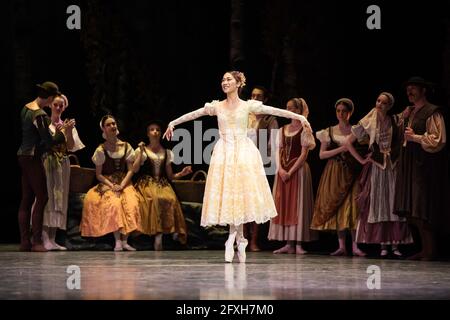 El lago de los cisnes’ en la emotiva versión de Cranko, servida por un Ballet Nacional Checo con posibles Stockfoto