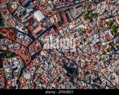 Luftaufnahme von oben nach unten des historischen Zentrums von Guanajuato City in Guanajuato, Mexiko. Stockfoto