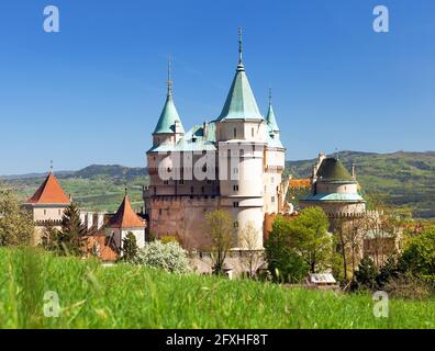 Bojnice Burg in der Nähe Prievidza Stadt, Frühling Ansicht, Slowakei, Europa Stockfoto