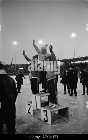 Eisschnelllauf-Weltmeisterschaften in Oslo (Norwegen). Ehrungen, 15. Februar 1970, Schlittschuhlauf, Ehrungen, Sport, Niederlande, Foto der Presseagentur des 20. Jahrhunderts, zu erinnerende Nachrichten, Dokumentarfilm, historische Fotografie 1945-1990, visuelle Geschichten, Menschliche Geschichte des zwanzigsten Jahrhunderts, Momente in der Zeit festzuhalten Stockfoto