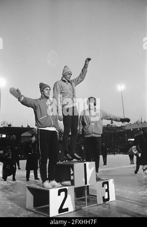 Eisschnelllauf-Weltmeisterschaften in Oslo (Norwegen). Ehrungen, 15. Februar 1970, Schlittschuhlauf, Ehrungen, Sport, Niederlande, Foto der Presseagentur des 20. Jahrhunderts, zu erinnerende Nachrichten, Dokumentarfilm, historische Fotografie 1945-1990, visuelle Geschichten, Menschliche Geschichte des zwanzigsten Jahrhunderts, Momente in der Zeit festzuhalten Stockfoto