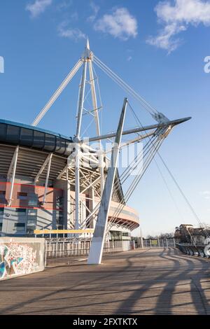 Stützkonstruktion Kabelstreben und Mast, Millennium Stadium, Cardiff, Wales, Großbritannien Stockfoto