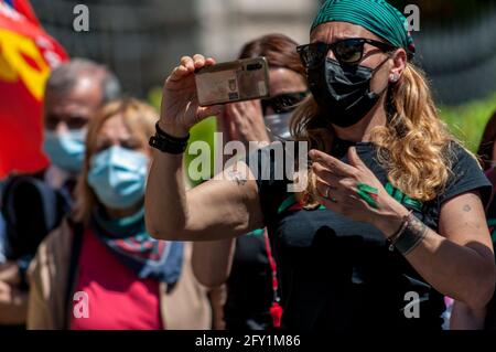 Rom, Italien. Mai 2021. 05/27/2021 Rom, Demonstration von Alitalia-Mitarbeitern in der Nähe des Finanzministeriums gegen den Verkauf der nationalen Fluggesellschaft Kredit: Independent Photo Agency/Alamy Live News Stockfoto