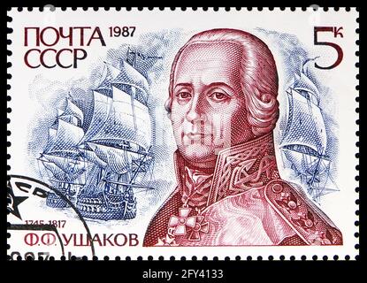 MOSKAU, RUSSLAND - 31. AUGUST 2019: In der Sowjetunion (Russland) gedruckte Briefmarke zeigt Admiral F. Ushakov (1745-1817), die Serie der russischen Marinekommandanten, Stockfoto