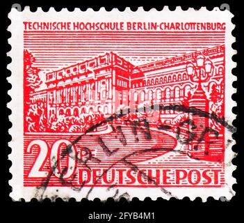 MOSKAU, RUSSLAND - 23. SEPTEMBER 2019: Briefmarke gedruckt in Deutschland, Berlin, zeigt Technical College, Berlin Buildings Serie, um 1949 Stockfoto