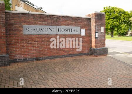 Dublin 9, Dublin, Irland, 23. Mai 2021, Vordereingang zum Beaumont Hospital Stockfoto