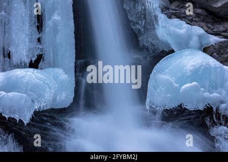 FRANKREICH, ALPES-DE-HAUTE-PROVENCE (04) VAL D'ALLOS, COLMARS-LES-ALPES, LA LANCE FALLS Stockfoto