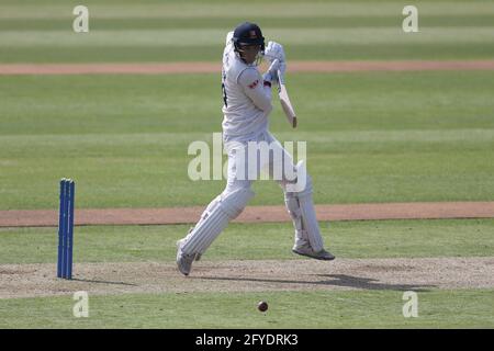 CHESTER LE STREET, GROSSBRITANNIEN. 27. MAI Essex's Michael Pepper schlagen während des LV= County Championship Spiels zwischen Durham County Cricket Club und Essex in Emirates Riverside, Chester le Street am Donnerstag, 27. Mai 2021. (Kredit: Mark Fletcher, Mi News) Kredit: MI Nachrichten & Sport /Alamy Live Nachrichten Stockfoto