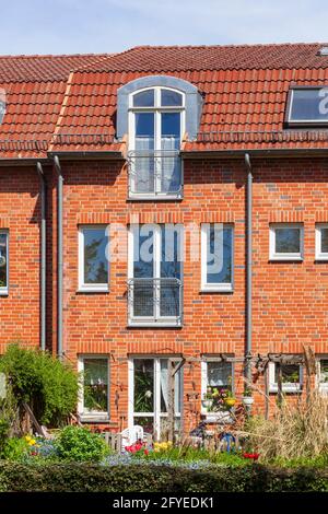 Modernes Wohnhaus aus Backstein, Mehrfamilienhaus, , Bremen, Deutschland, Europa Stockfoto