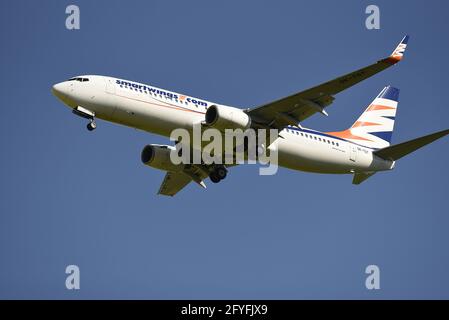 Flugzeug BOEING 737-800 der Fluggesellschaft SmartWings in der Nähe des Flughafens Leos Janacek, Ostrava, Tschechische Republik, 26. Mai 2021. (CTK Photo/Drahoslav Ramik) Stockfoto