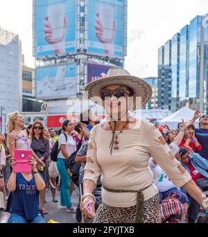 Traditionelles Mexfest am Yonge-Dundas Square, Toronto, Kanada. Das Jahr 2015 Stockfoto