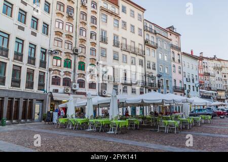 COIMBRA, PORTUGAL - 12. OKTOBER 2017: Praca do Comercio Platz in Coimbra, Portugal Stockfoto