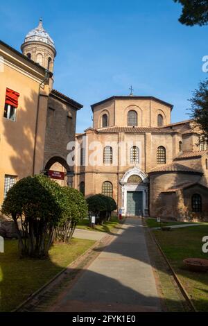 Außenansicht der Basilika San Vitale. Ravenna, Emilia Romagna, Italien, Europa. Stockfoto