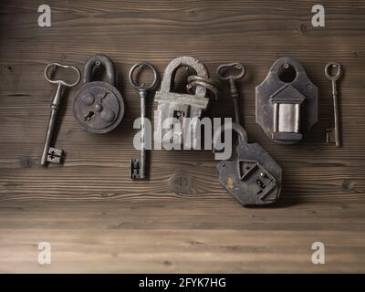 Schloss- und Schlüsselbanner mit Copyspace Stockfoto