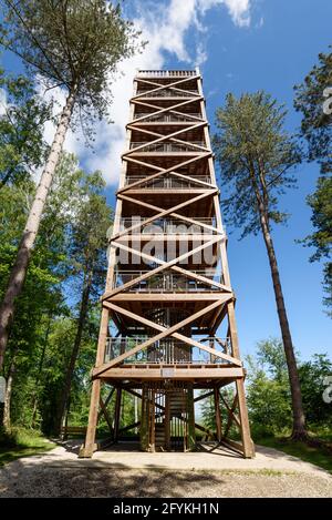 Der Aussichtsturm von General Mangin im Wald von Retz, ein historisches Denkmal, das 2017 zur Erinnerung an die Schlacht des Ersten Weltkriegs erbaut wurde. Stockfoto