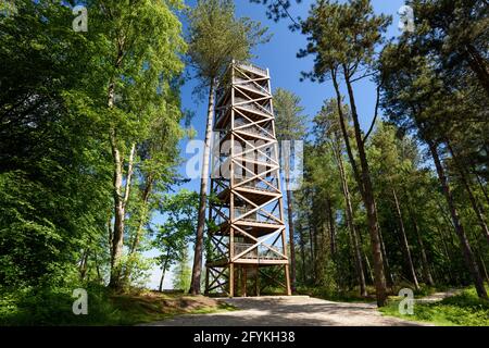 Der Aussichtsturm von General Mangin im Wald von Retz, ein historisches Denkmal, das 2017 zur Erinnerung an die Schlacht des Ersten Weltkriegs erbaut wurde. Stockfoto