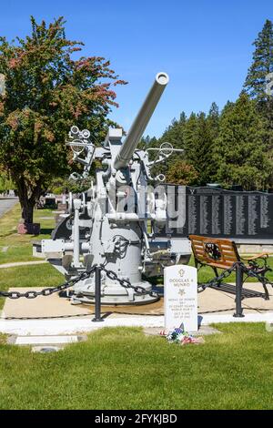 CLE Elum, WA, USA - 26. Mai 2021; Douglas EINE Munro-Gedenkstätte und Grabstätte im Laurel Hill Memorial Park in Cle Elum, der einzigen Ehrenmedaille der Küstenwache Stockfoto