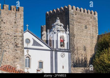 Blick auf das kleine Dorf Obidos in Portugal Stockfoto