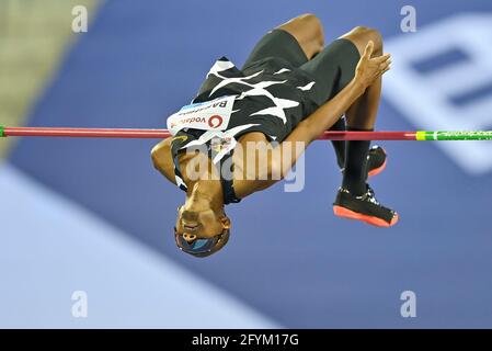 Doha, Katar. Mai 2021. Mutaz Essa Barshim aus Katar tritt beim Hochsprung-Finale der Männer beim Diamond League Athletics Meeting 2021 in Doha, Katar, am 28. Mai 2021 an. Kredit: Nikku/Xinhua/Alamy Live Nachrichten Stockfoto