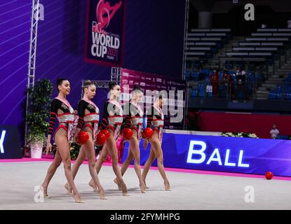 Italien Gruppenmannschaft während der rhythmischen Gymnastik FIG World Cup 2021 Pesaro in der Vitrifrigo Arena, Pesaro, Italien am 28. Mai, / LM Stockfoto