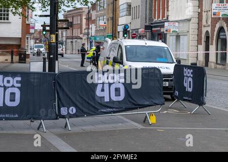 Brentwood Essex 29. Mai 2021 großer Polizeivorfall im Bloc 40 Nightclub schließt Brentwood High Street AM Standort FAND EIN doppelter Messer statt.Quelle: Ian Davidson/Alamy Live News Stockfoto