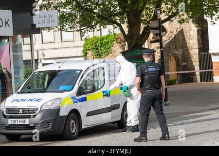 Brentwood Essex 29. Mai 2021 großer Polizeivorfall im Bloc 40 Nightclub schließt Brentwood High Street AM Standort FAND EIN doppelter Messer statt.Quelle: Ian Davidson/Alamy Live News Stockfoto