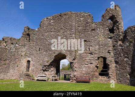 Das Innere Gatehouse aus dem Inneren Bezirk in White Castle, Monmouthshire, Wales Stockfoto