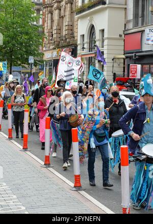 Leicester, Leicestershire, Großbritannien 29. Mai 2021. UK News. Im Stadtzentrum von Leicester findet ein Extinction Rebellion march statt. Alex Hannam/Alamy Live News Stockfoto