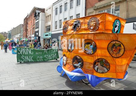 Leicester, Leicestershire, Großbritannien 29. Mai 2021. UK News. Im Stadtzentrum von Leicester findet ein Extinction Rebellion march statt. Alex Hannam/Alamy Live News Stockfoto