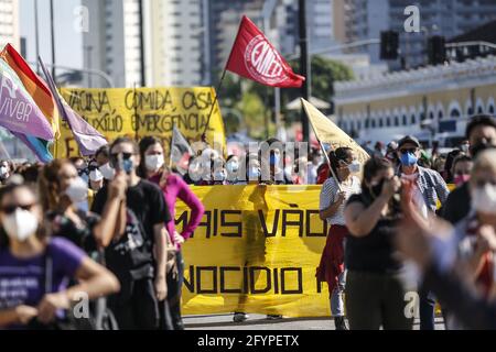 Florianópolis (SC), 29/05/2021 - Manifestação / Fora Bolsonaro - Ocorreu na manhã deste sábado (29) a partir do Largo da Alfândega, e percorrendo as r Stockfoto