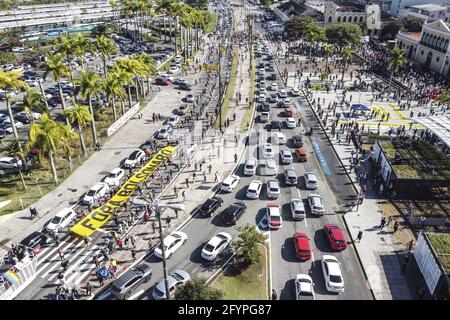 Florianópolis (SC), 29/05/2021 - Manifestação / Fora Bolsonaro - Ocorreu na manhã deste sábado (29) a partir do Largo da Alfândega, e percorrendo as r Stockfoto