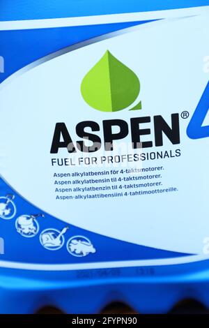 Aspen 4 Acrylatbenzin für 4-Takt-Motoren, einschließlich Rasenmäher. Stockfoto