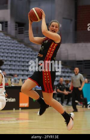 Die belgische Cats Jana Raman wurde während eines freundschaftlichen Basketballspiels zwischen der belgischen Nationalmannschaft der Belgischen Cats und Puerto Rico, Saturd, in Aktion gezeigt Stockfoto