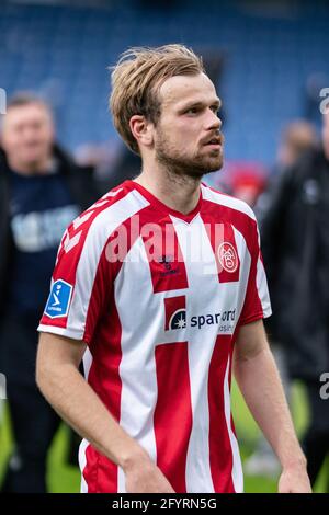 Haderslev, Dänemark. Mai 2021. Iver Fossum (8) von Aalborg Boldspilklub beim 3F Superliga-Spiel zwischen SonderjyskE und Aalborg Boldspilklub im Sydbank Park in Haderslev, Dänemark. (Foto: Gonzales Photo - Gastón Szerman). Stockfoto