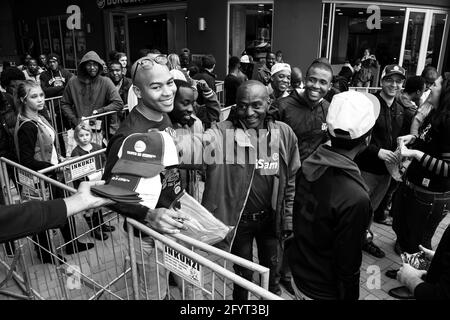 PRETORIA, SÜDAFRIKA - 06. Jan 2021: Pretoria, Südafrika - 28 2014. Juni: Burger King Restaurant Opening Day Stockfoto