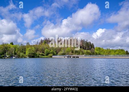 Staumauer des Brucher Stausees bei Marienheide Stockfoto